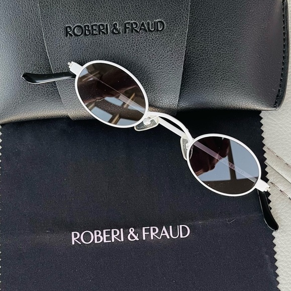 NWOT! 
Roberi & Fraud 
WHITE DORIS 
Sunglasses | Eyeglasses | Eyewear - Picture 6 of 17